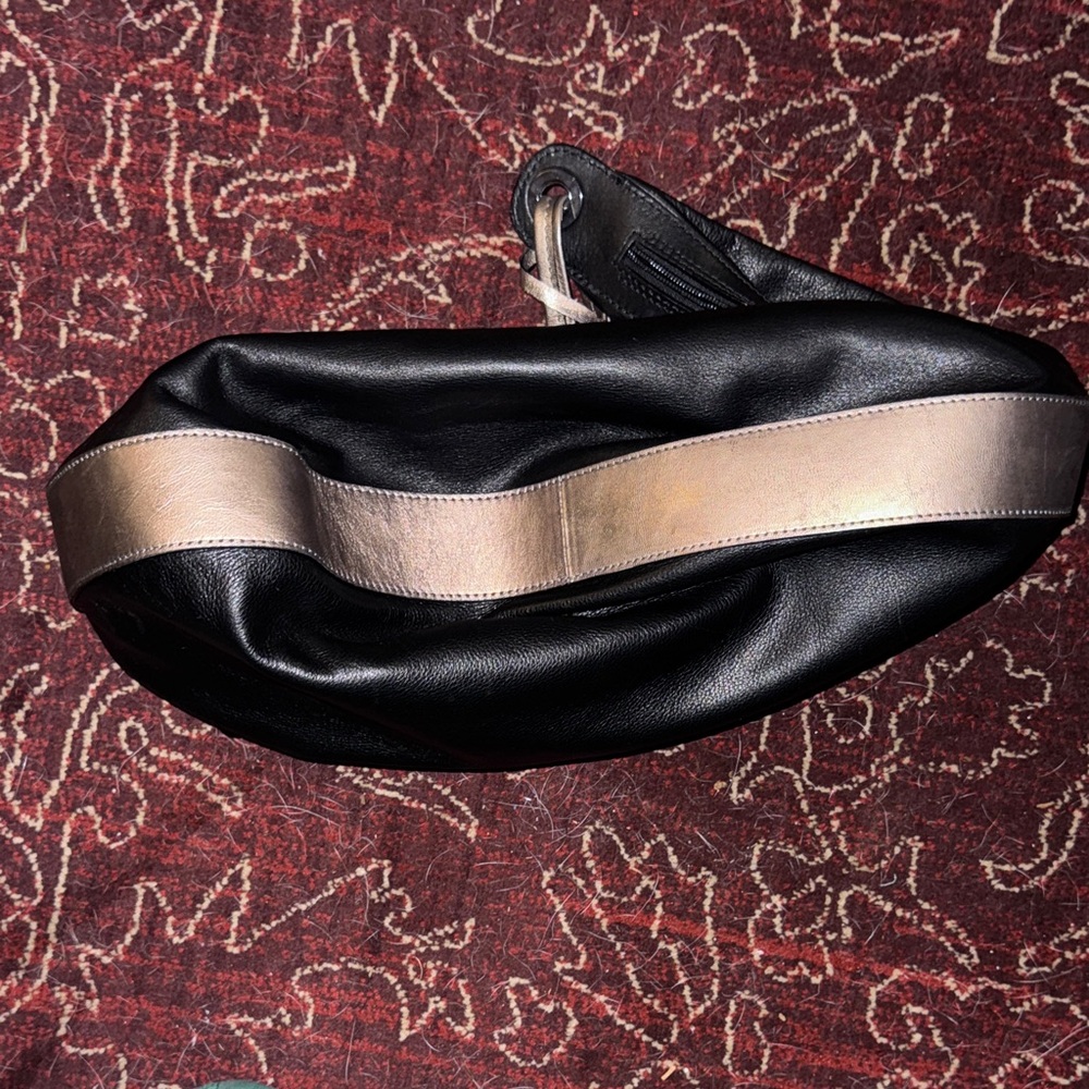 Stunning Couture Donald J. Pliner Classic Black Hobo Bag - Picture 9 of 9